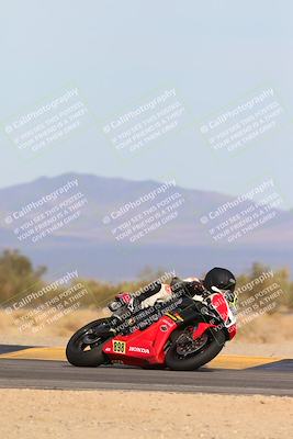 media/Feb-08-2025-CVMA (Sat) [[fcc6d2831a]]/Race 11-Amateur Supersport Open/